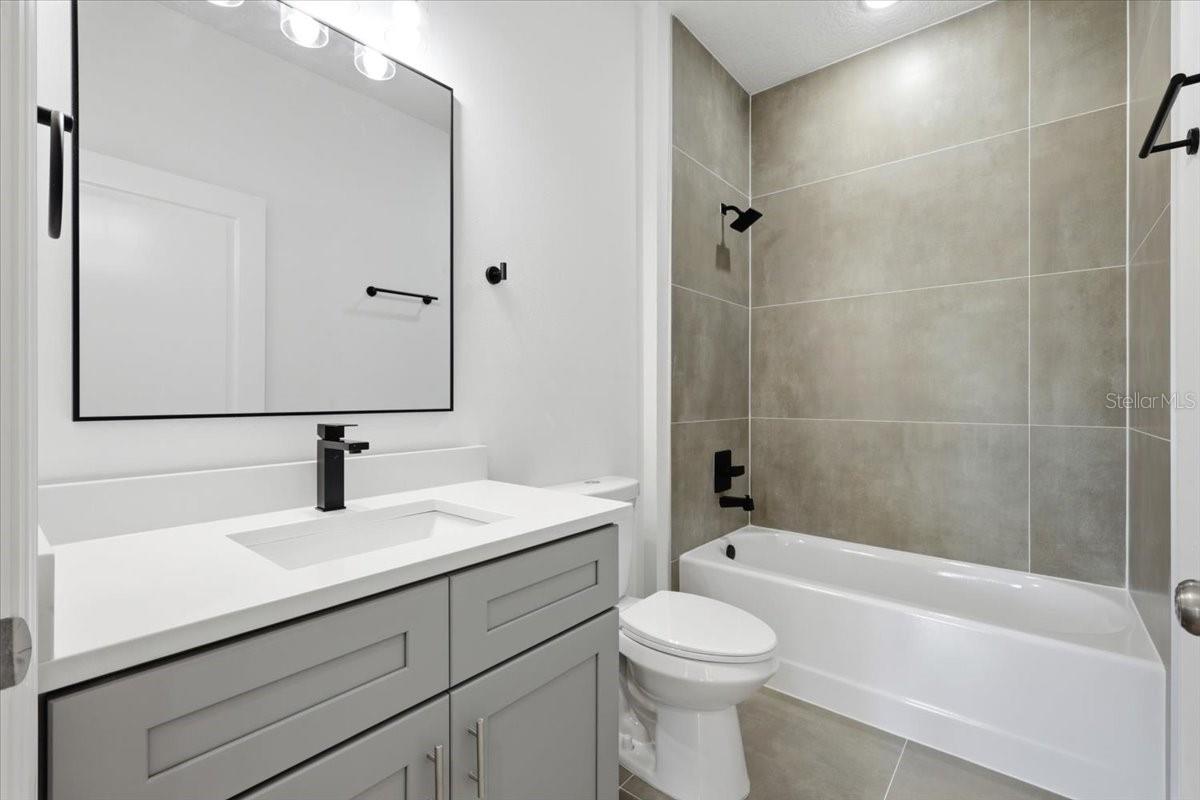 363 VILLA SORRENTO CIR, HAINES CITY, FL, 33844