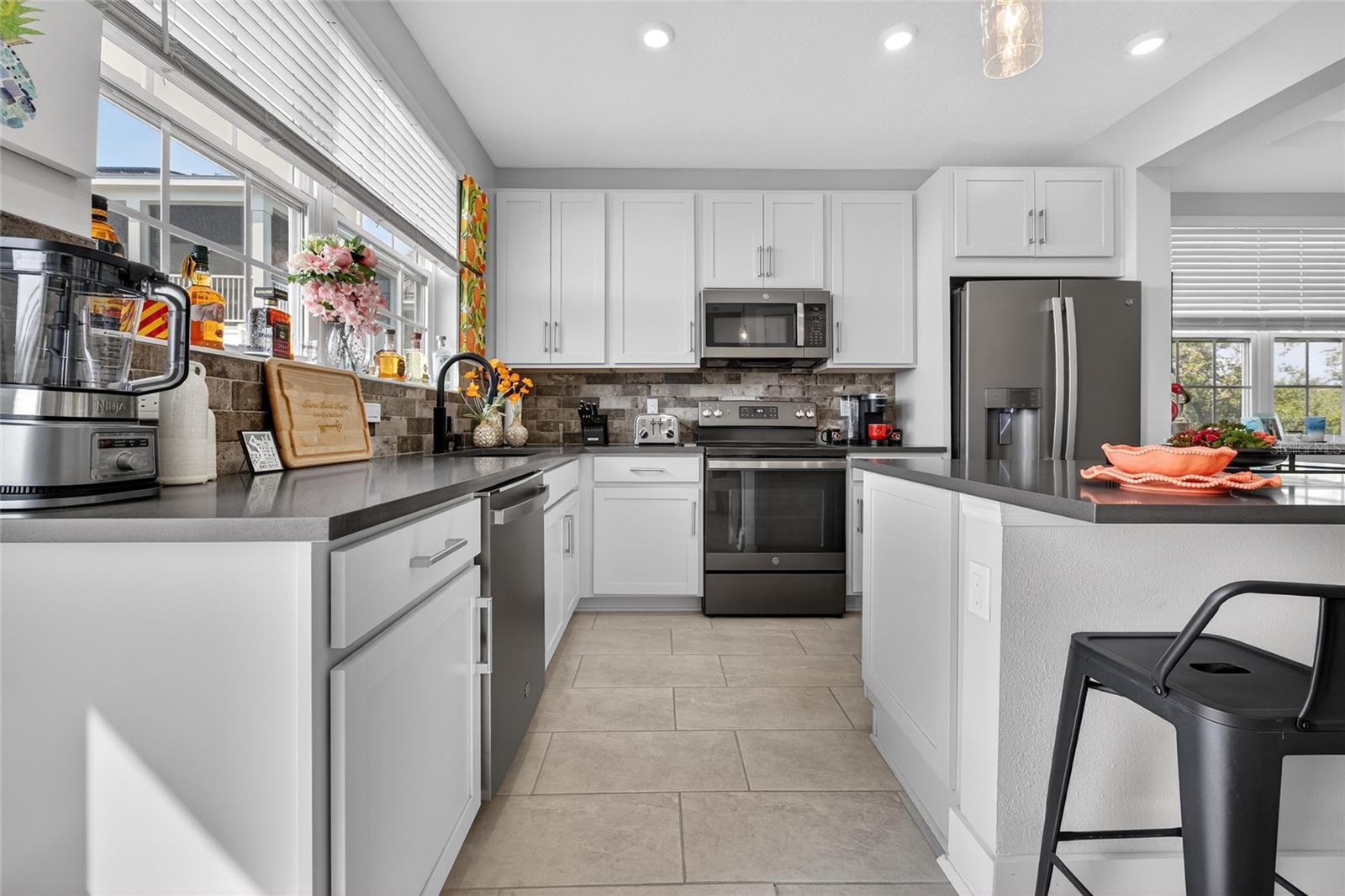 4375 MARINA VIEW WAY, CORTEZ, FL, 34215