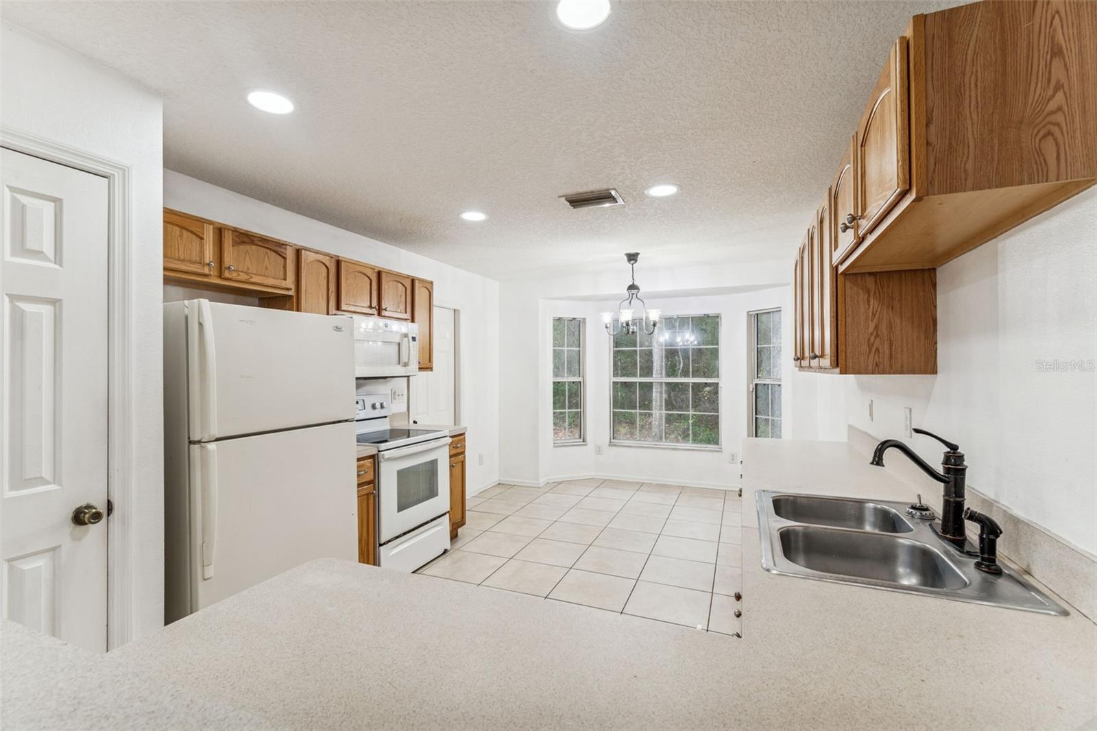 14 S CHARLES AVE, INVERNESS, FL, 34453