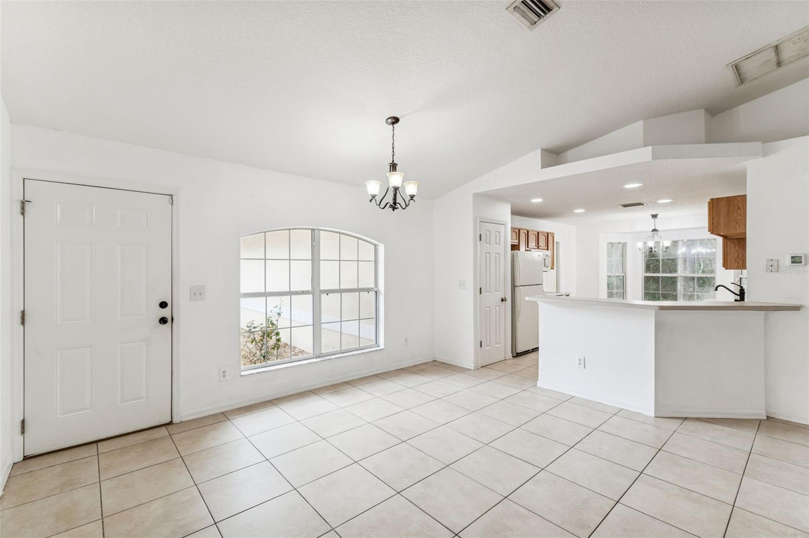 14 S CHARLES AVE, INVERNESS, FL, 34453