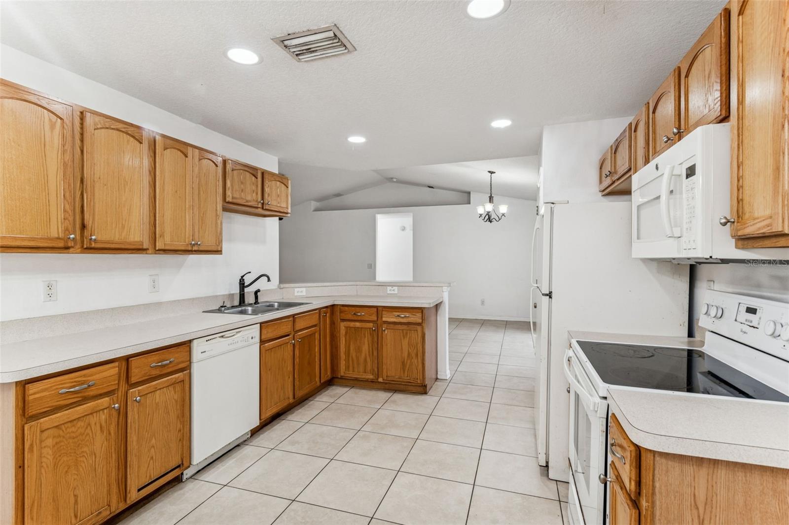14 S CHARLES AVE, INVERNESS, FL, 34453