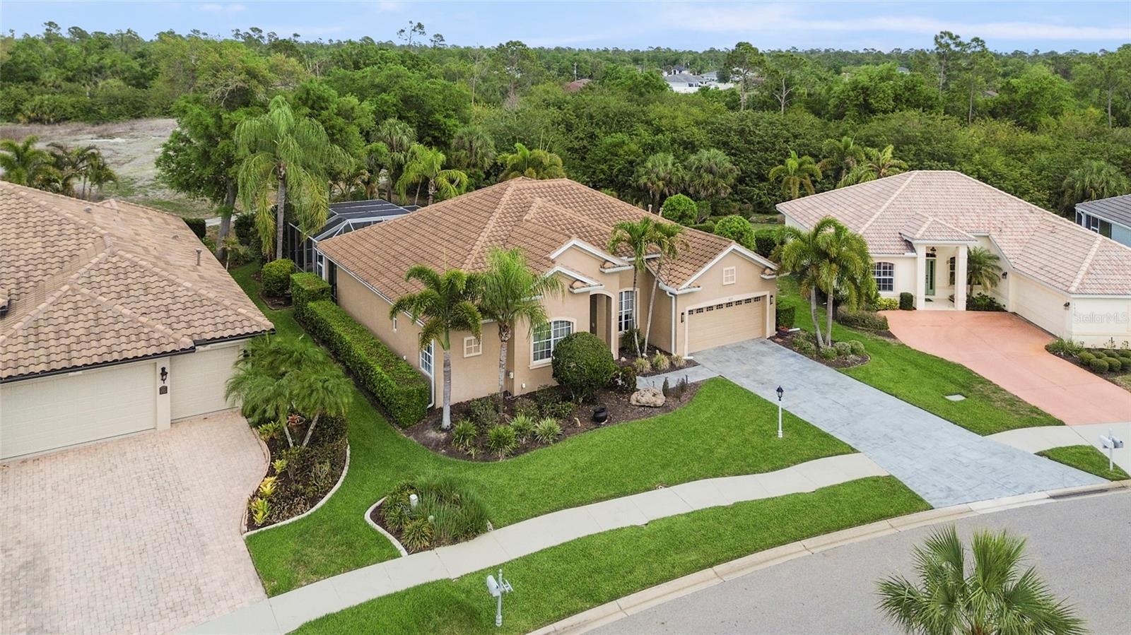 1872 COCONUT PALM CIR, NORTH PORT, FL, 34288