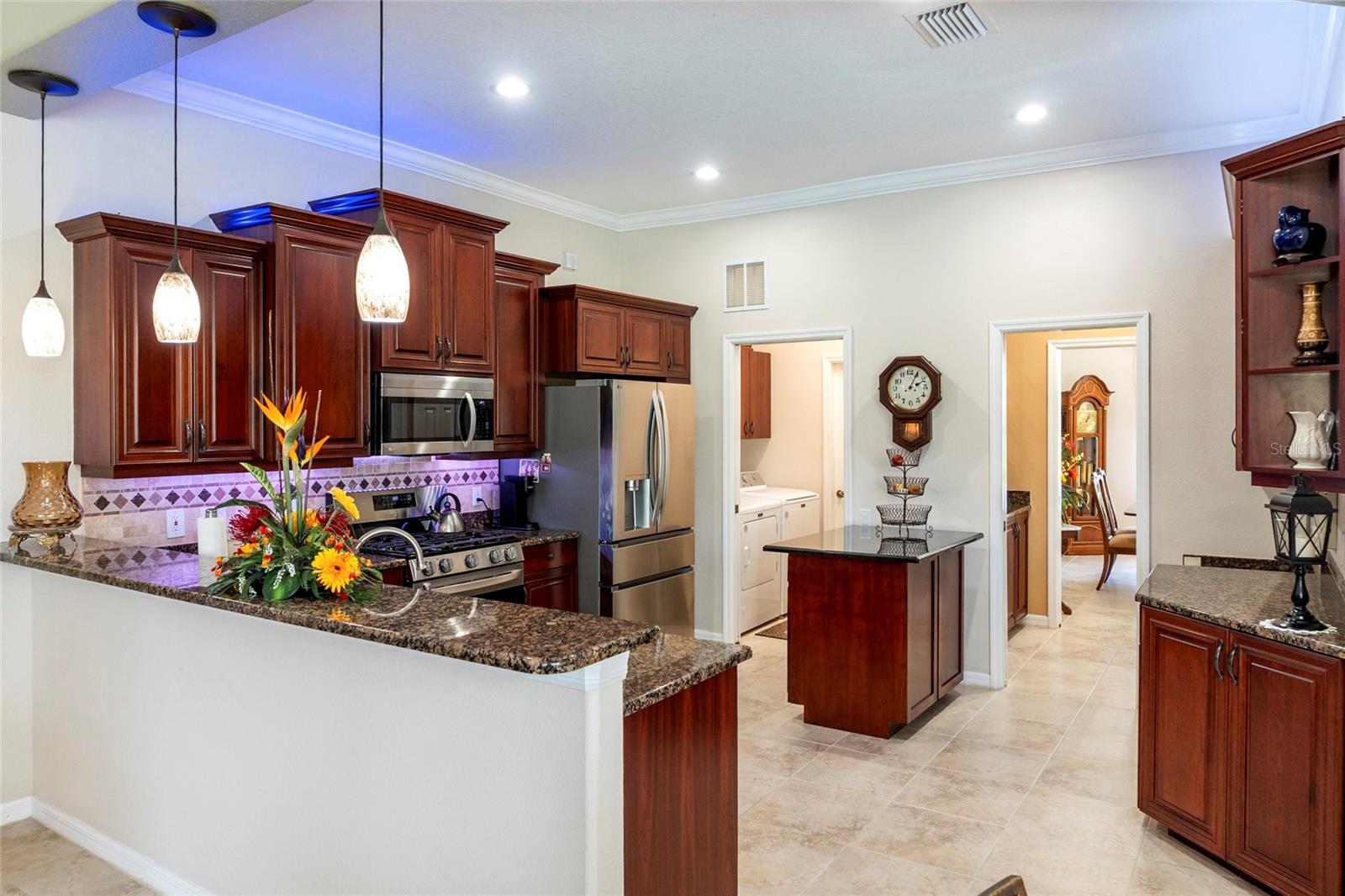 1872 COCONUT PALM CIR, NORTH PORT, FL, 34288