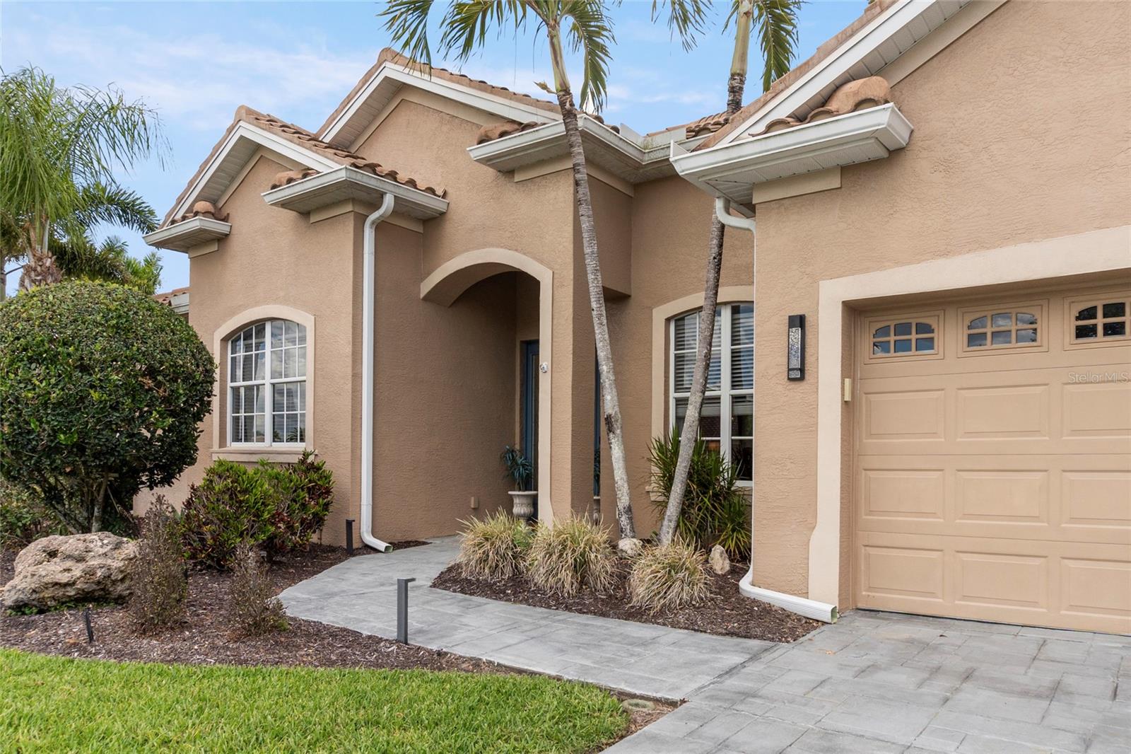 1872 COCONUT PALM CIR, NORTH PORT, FL, 34288
