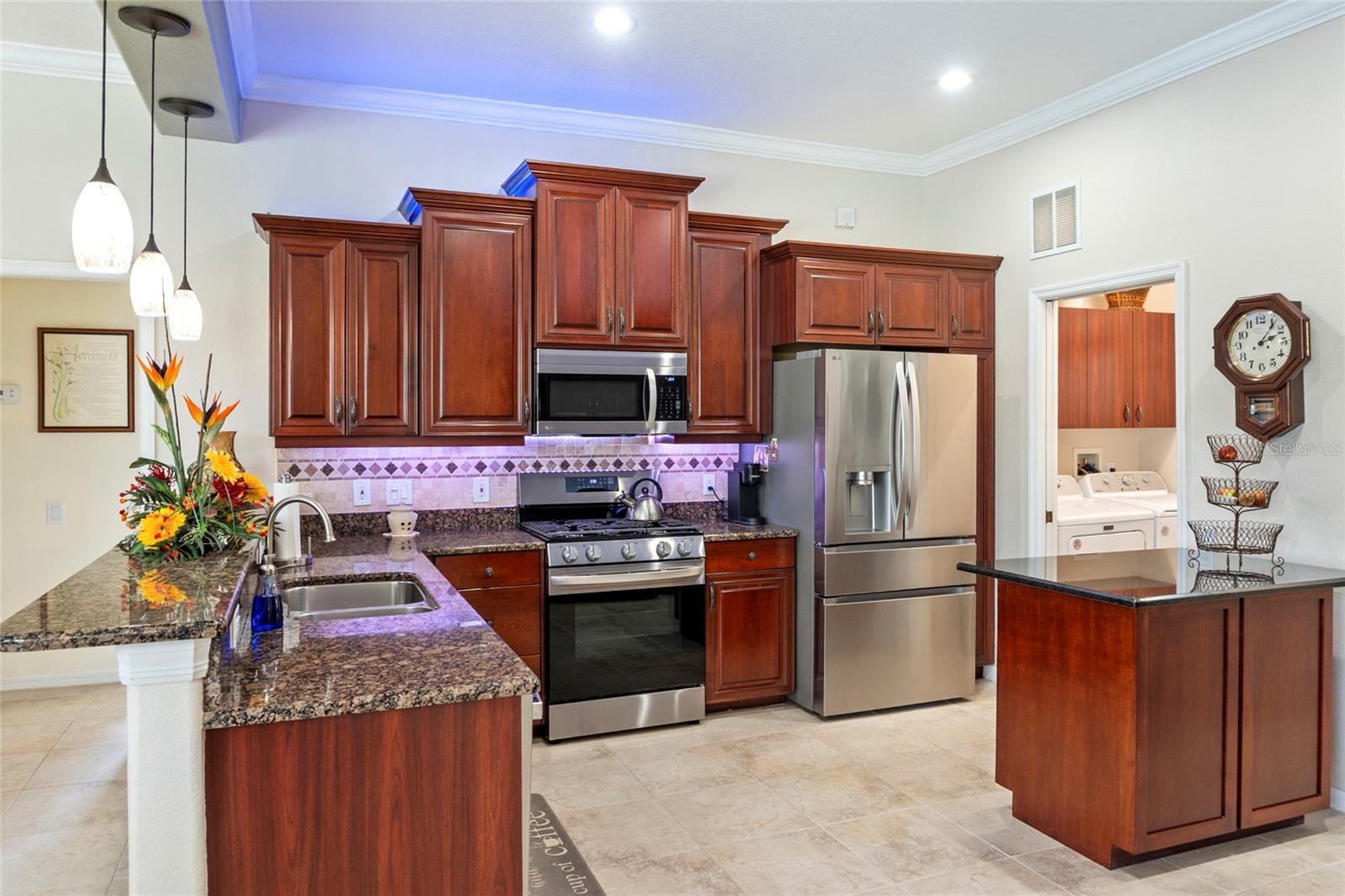 1872 COCONUT PALM CIR, NORTH PORT, FL, 34288