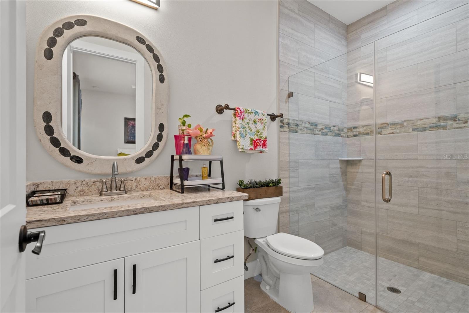 17601 HANNA RD, LUTZ, FL, 33549