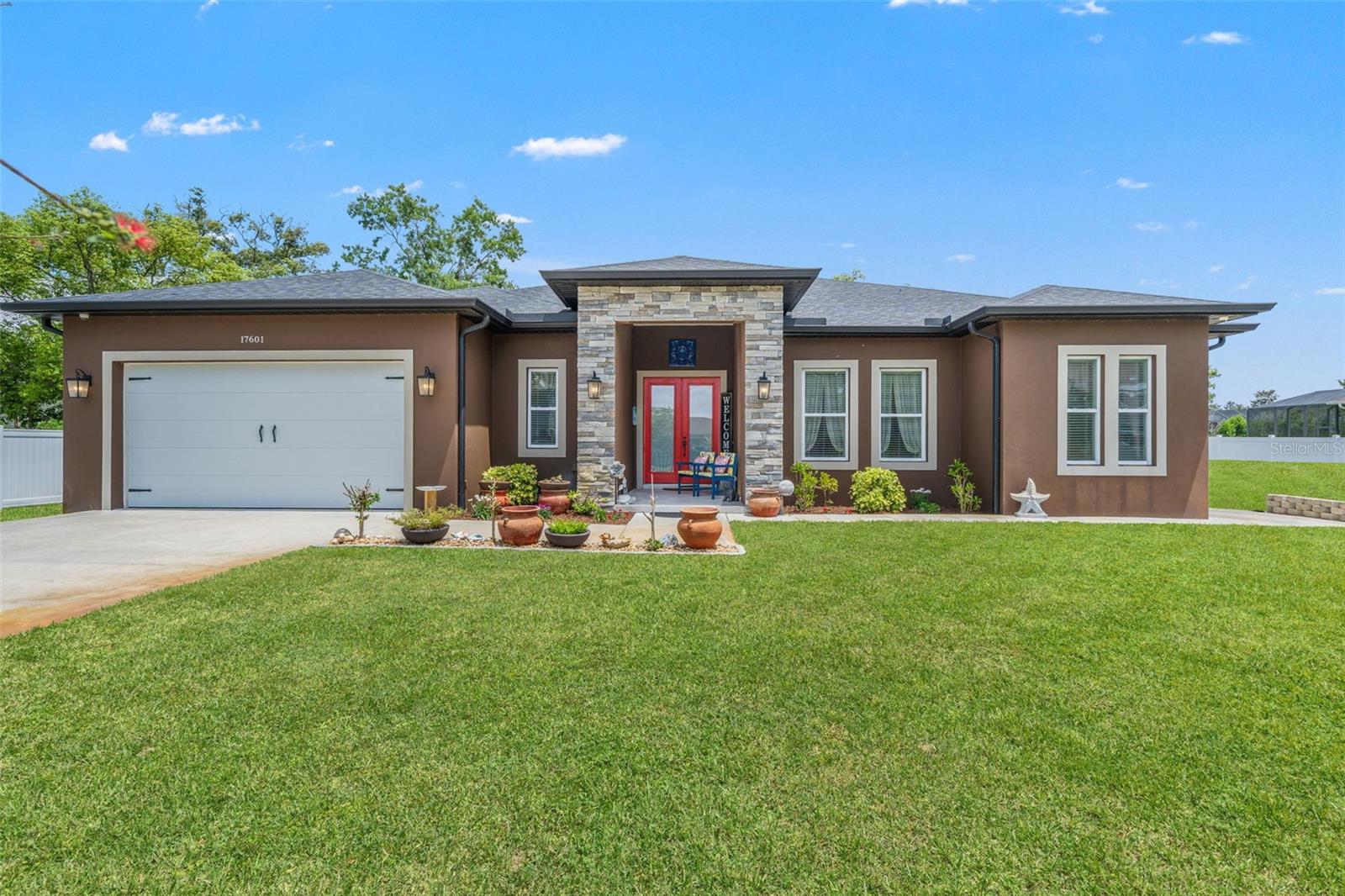 17601 HANNA RD, LUTZ, FL, 33549