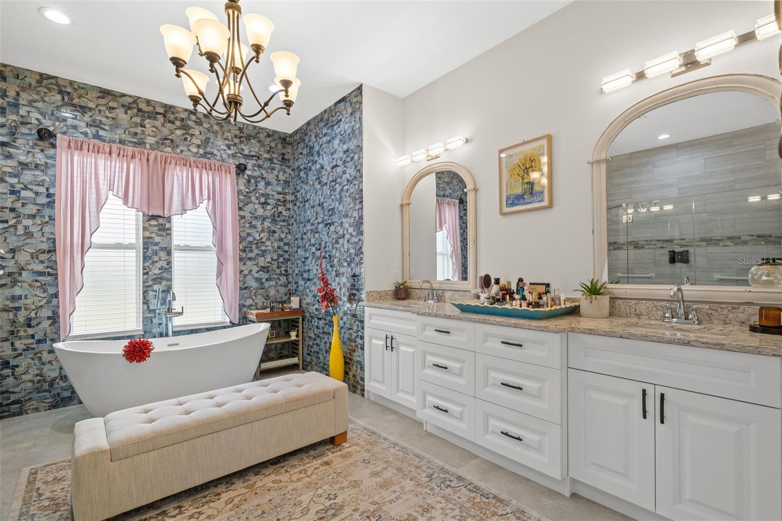 17601 HANNA RD, LUTZ, FL, 33549