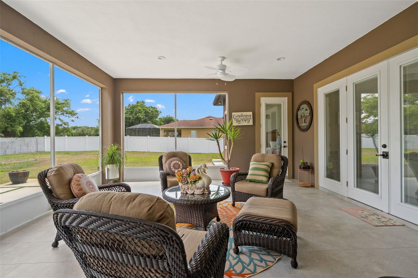 17601 HANNA RD, LUTZ, FL, 33549