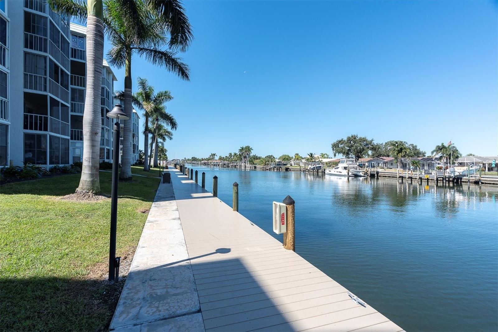 4902 38TH WAY S #109, ST PETERSBURG, FL, 33711