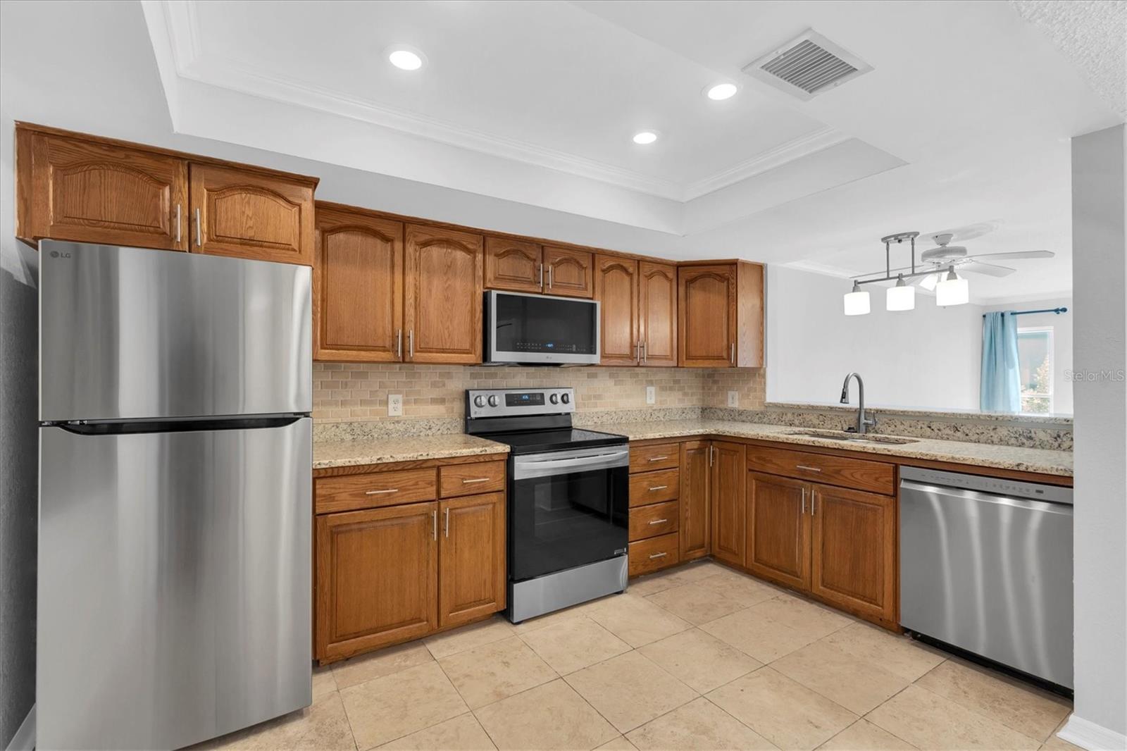 4902 38TH WAY S #109, ST PETERSBURG, FL, 33711