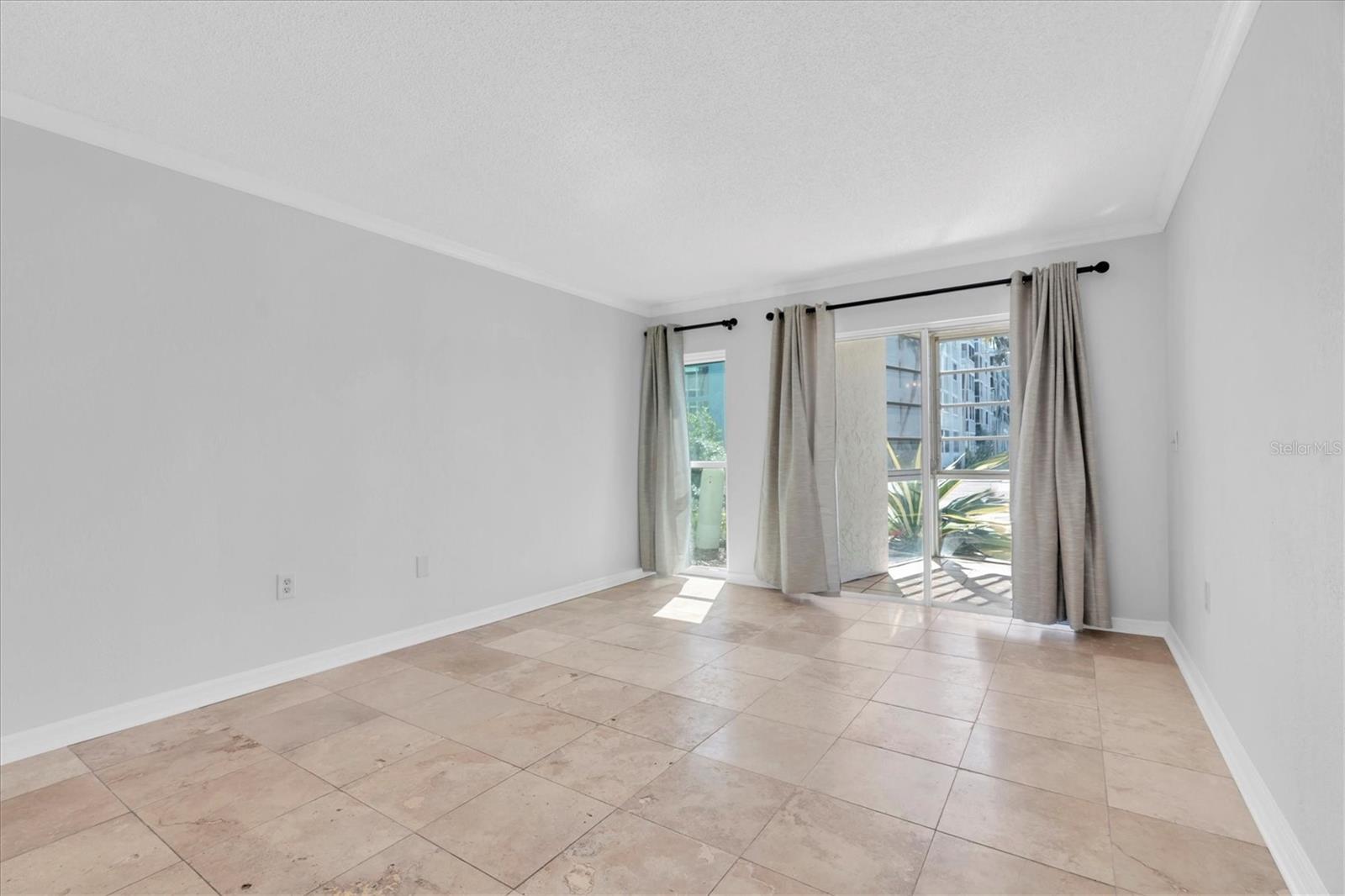 4902 38TH WAY S #109, ST PETERSBURG, FL, 33711