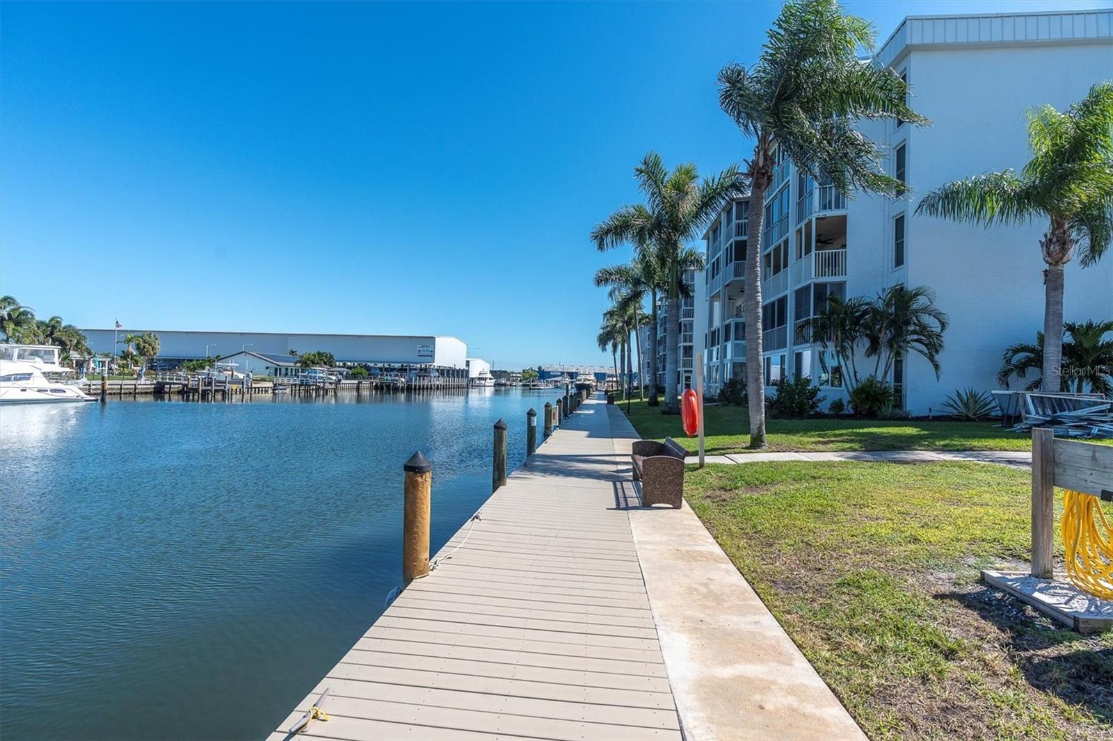 4902 38TH WAY S #109, ST PETERSBURG, FL, 33711