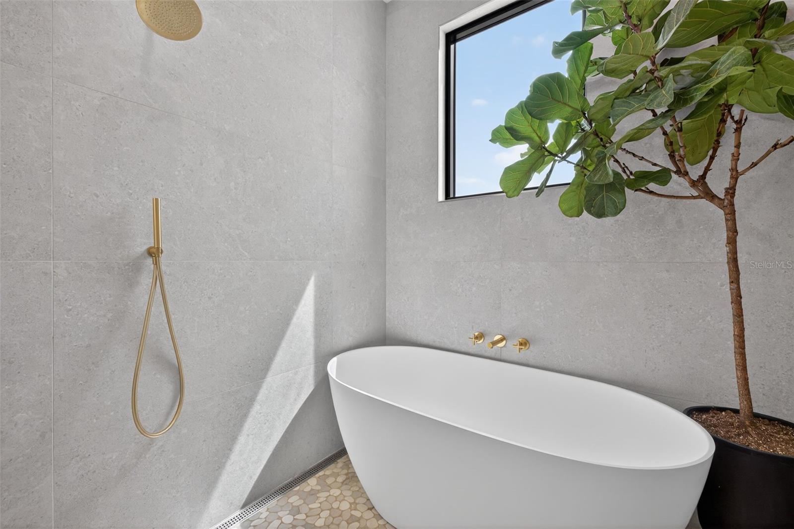 TB8491778 Property Photo