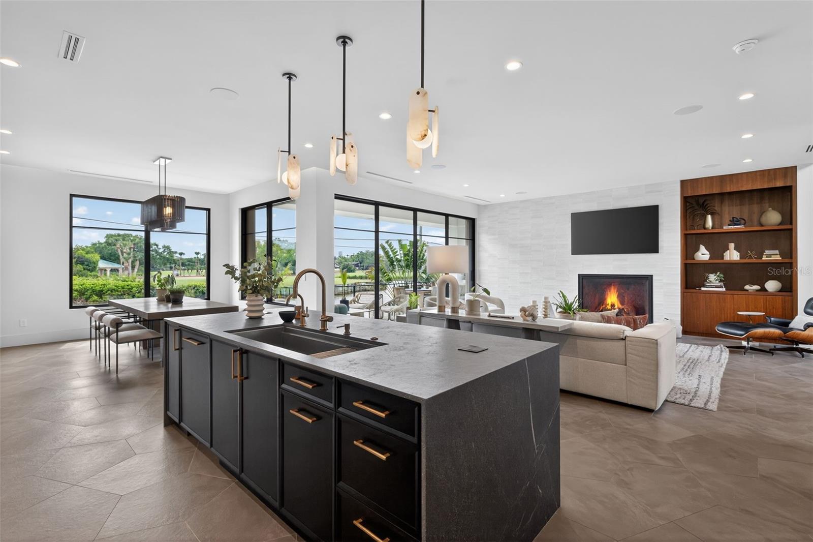 TB8491778 Property Photo