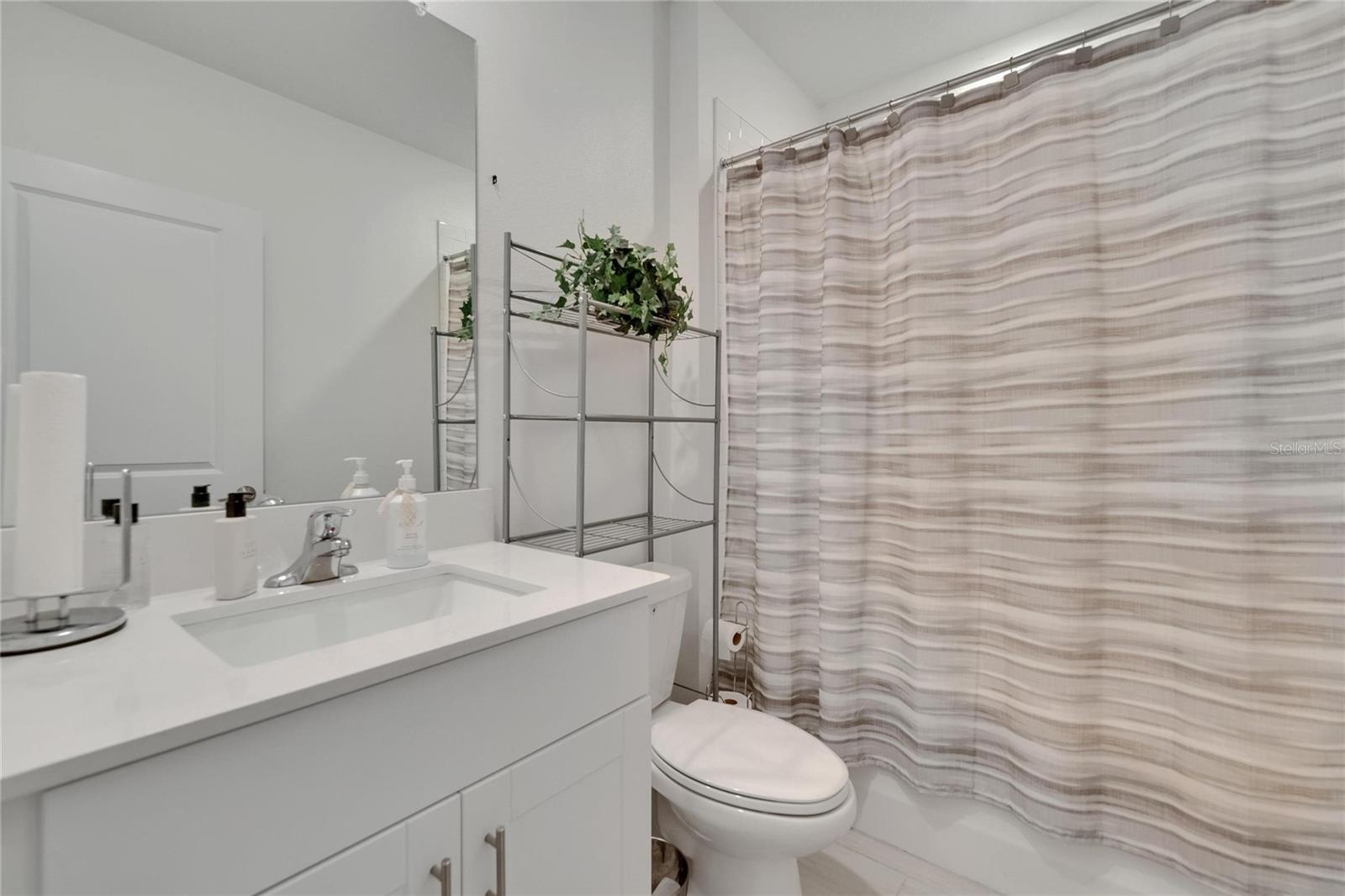 34780 RAINVILLE LOOP, ZEPHYRHILLS, FL, 33541