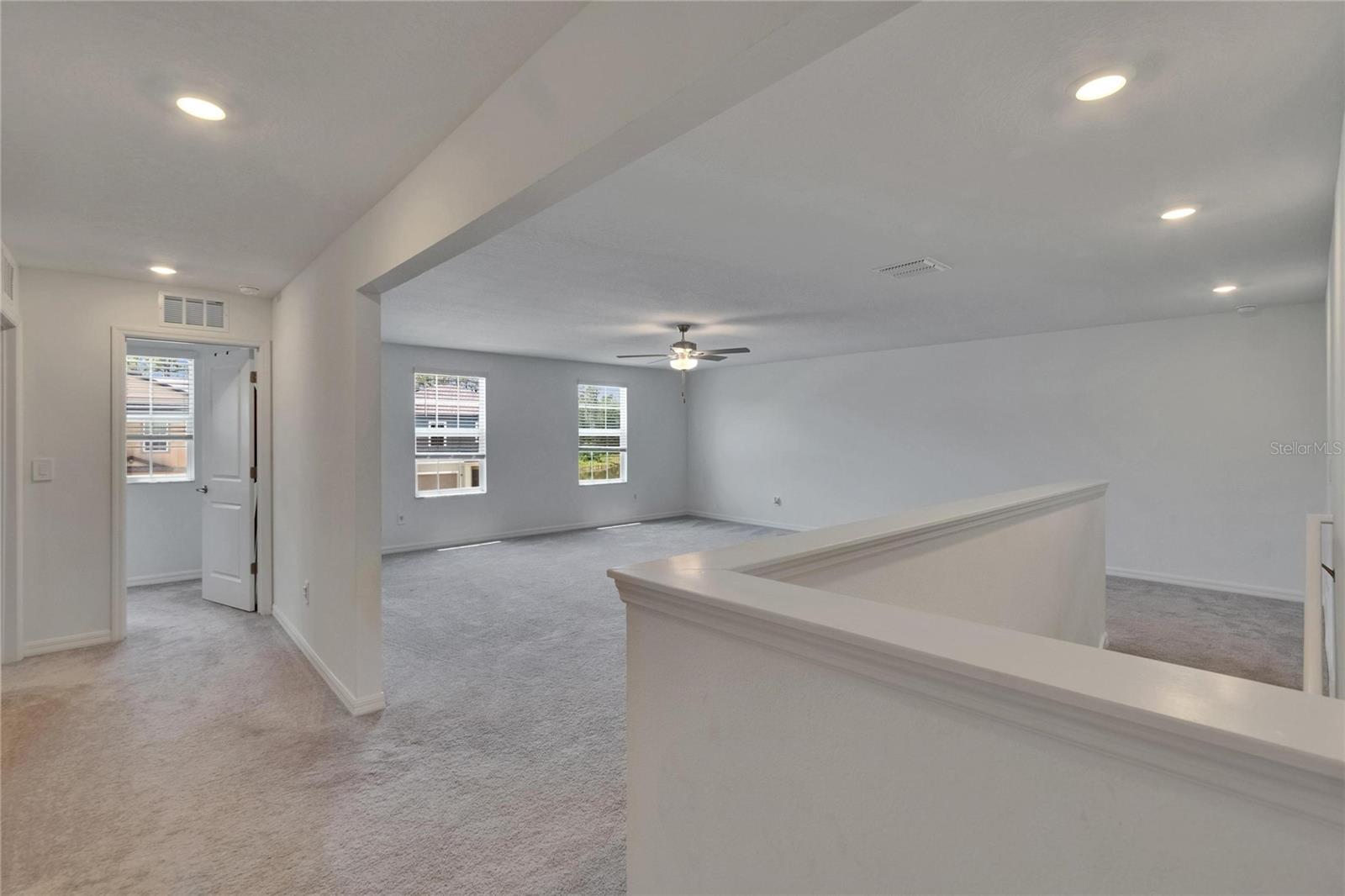 34780 RAINVILLE LOOP, ZEPHYRHILLS, FL, 33541