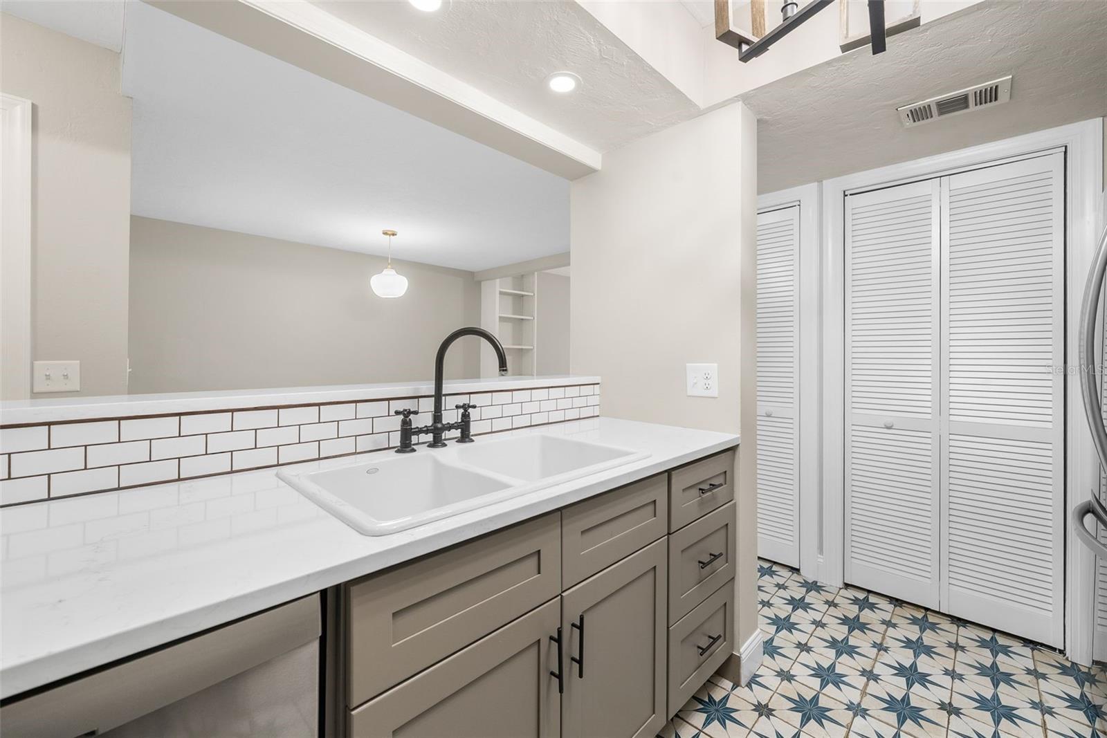 900 SW 62ND BLVD #H43, GAINESVILLE, FL, 32607