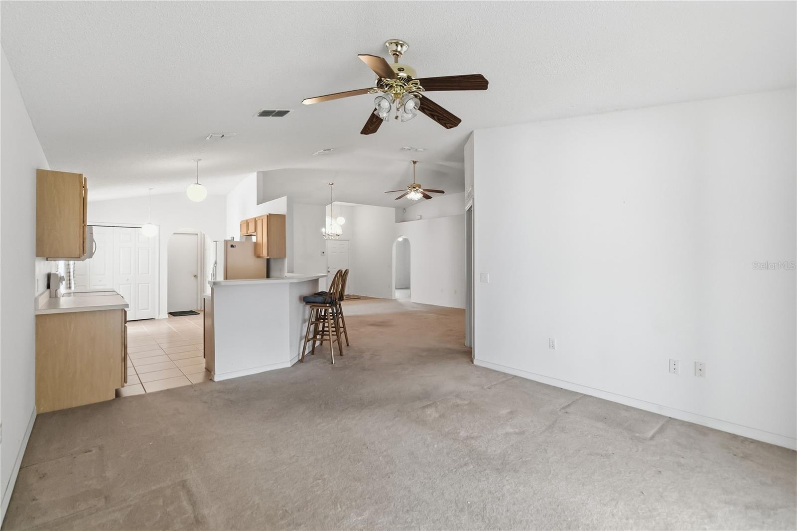 273 CURTIS AVE, GROVELAND, FL, 34736