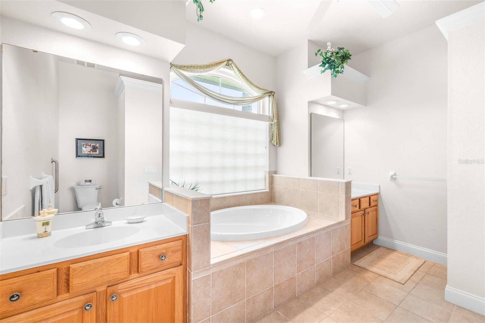 6758 HUNTINGTON HILLS BLVD, LAKELAND, FL, 33810