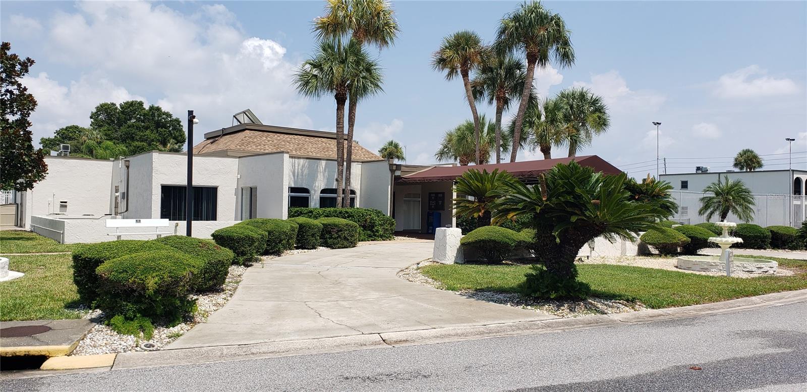 7701 STARKEY RD #102, SEMINOLE, FL, 33777