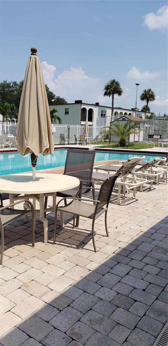 7701 STARKEY RD #102, SEMINOLE, FL, 33777