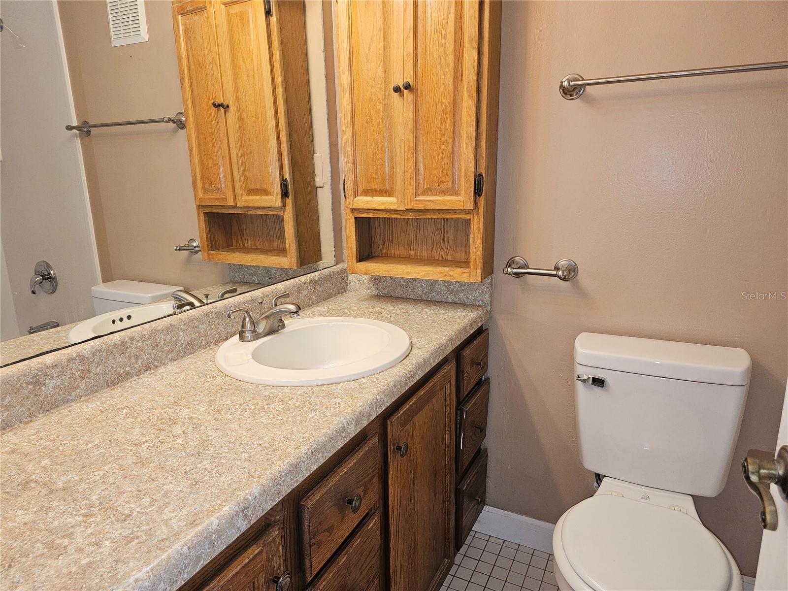 7701 STARKEY RD #102, SEMINOLE, FL, 33777