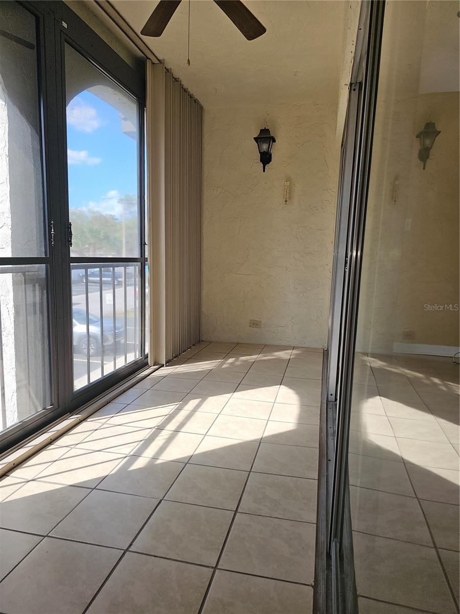 7701 STARKEY RD #102, SEMINOLE, FL, 33777