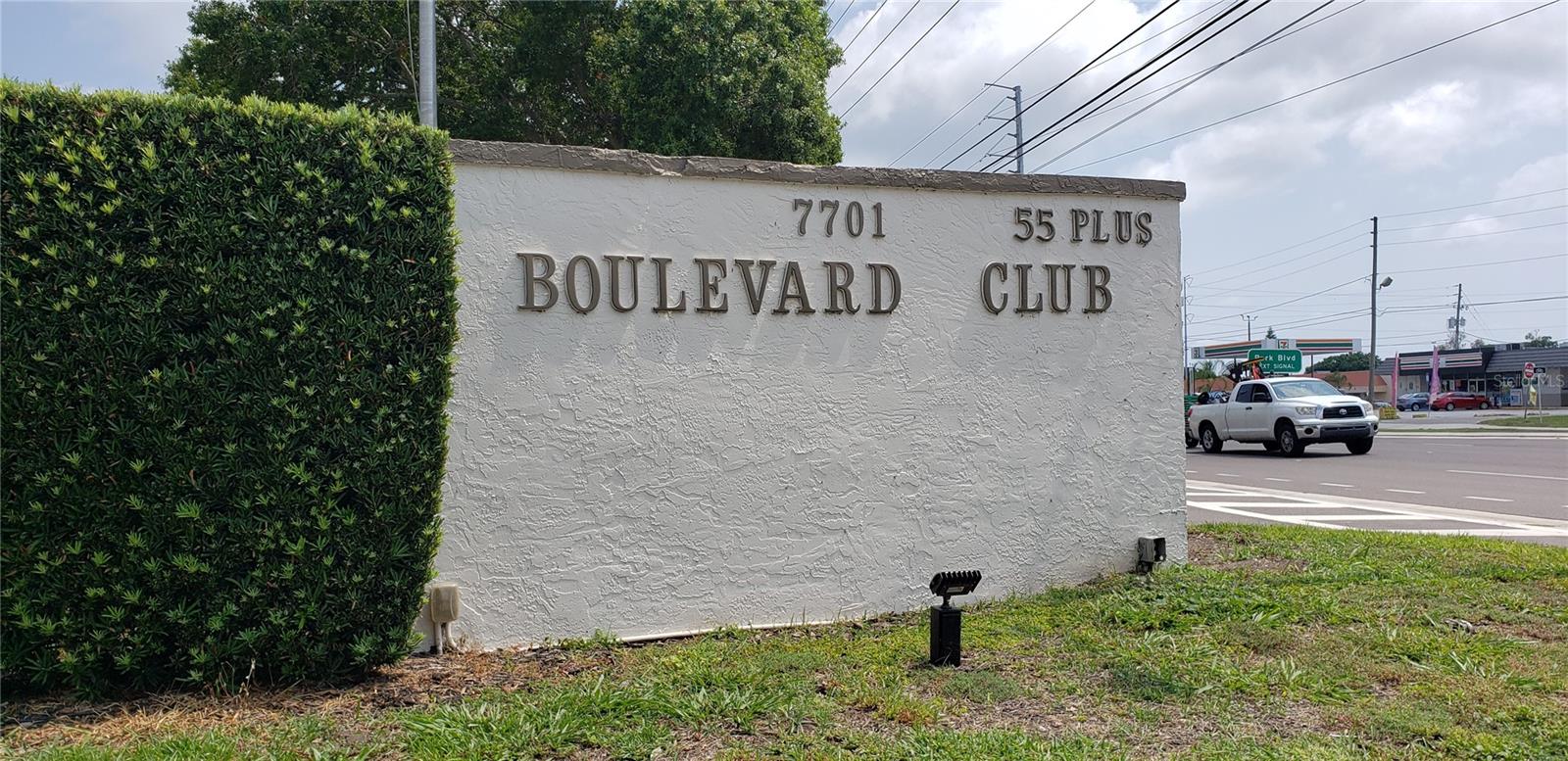 7701 STARKEY RD #102, SEMINOLE, FL, 33777