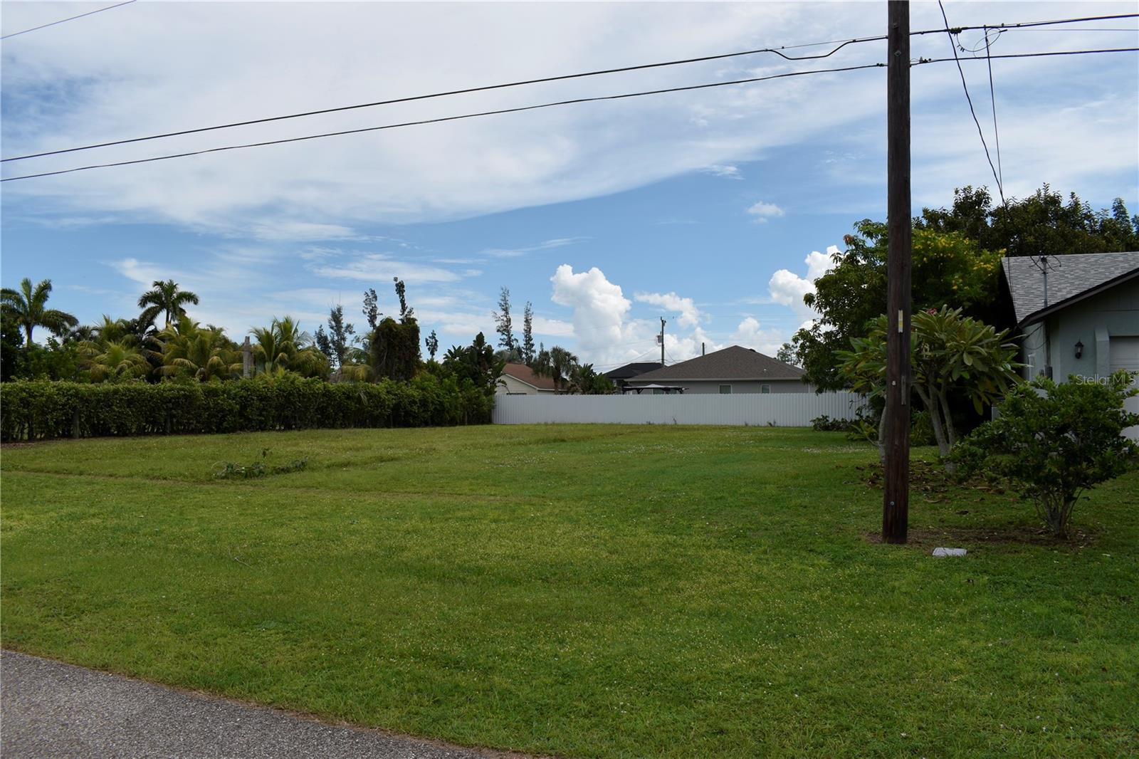 805 SW 6TH CT, CAPE CORAL, FL, 33991