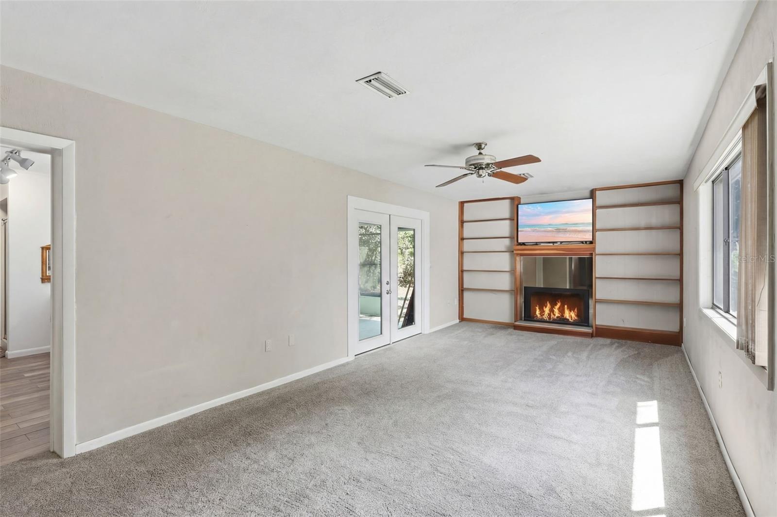 1410 W CHELSEA AVE, DELAND, FL, 32720