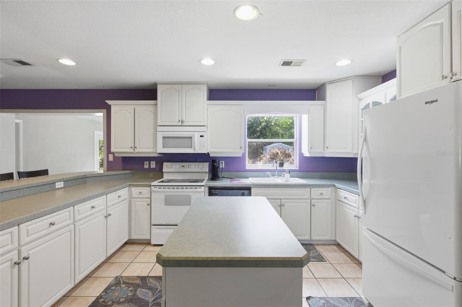 1410 W CHELSEA AVE, DELAND, FL, 32720