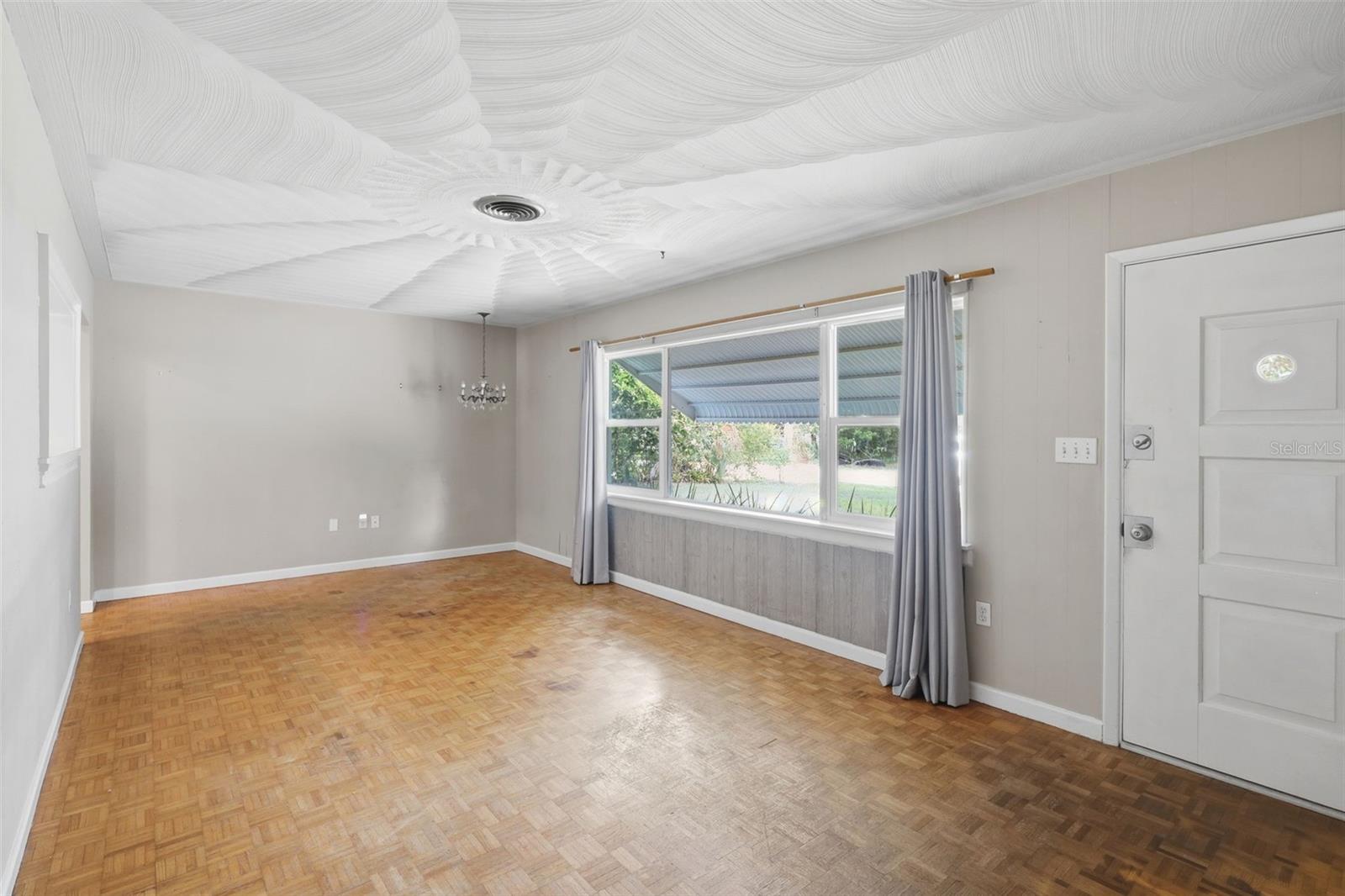1410 W CHELSEA AVE, DELAND, FL, 32720