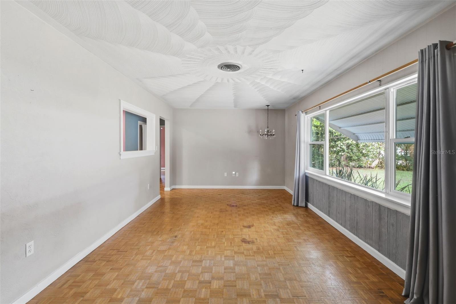 1410 W CHELSEA AVE, DELAND, FL, 32720