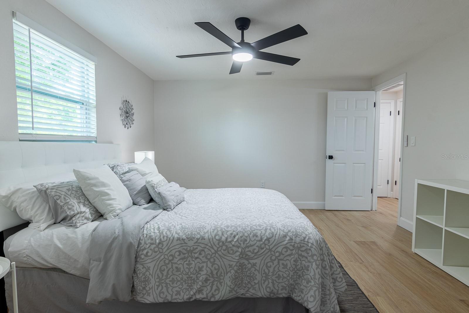 420 ARCHIBALD AVE, SARASOTA, FL, 34243