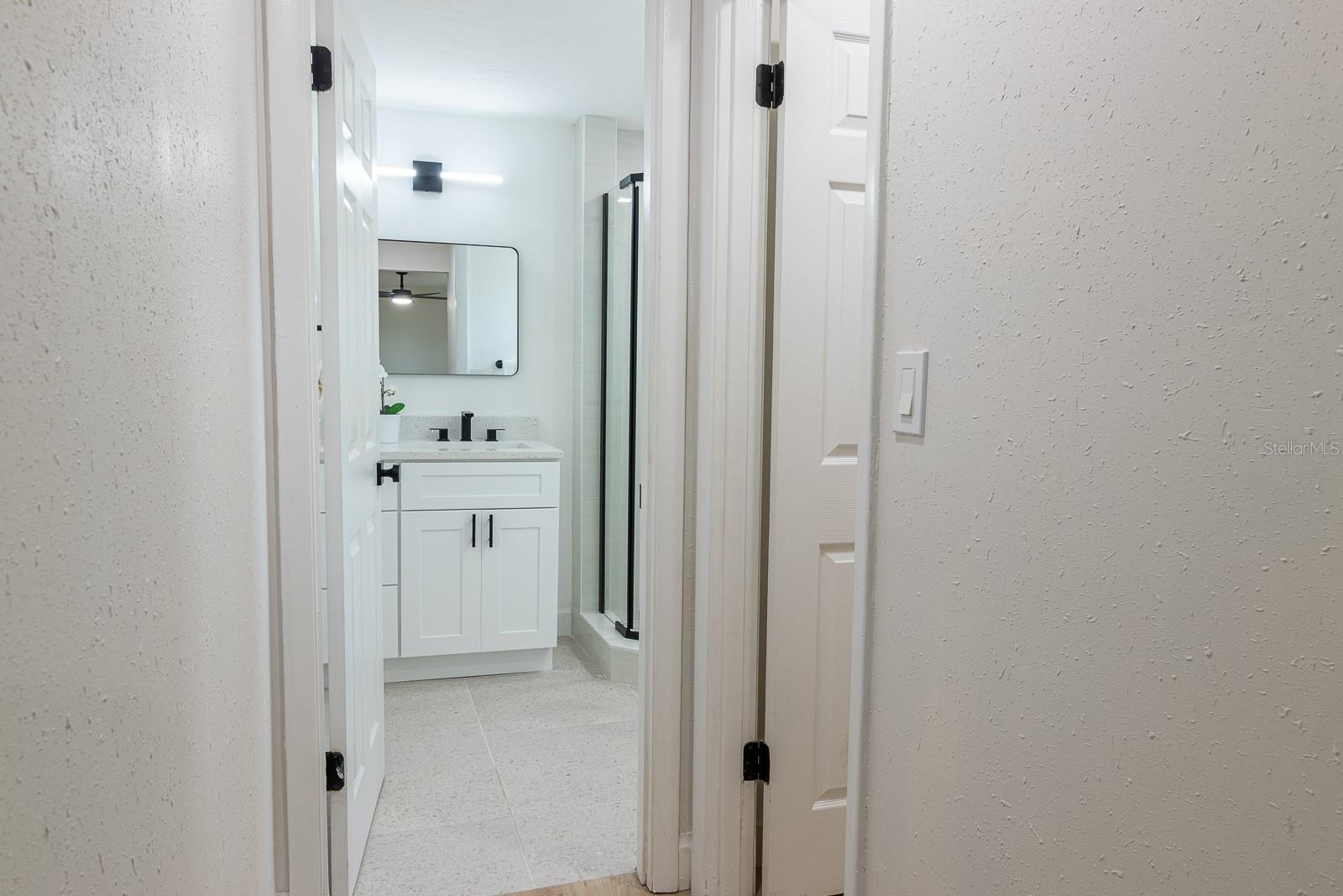 420 ARCHIBALD AVE, SARASOTA, FL, 34243