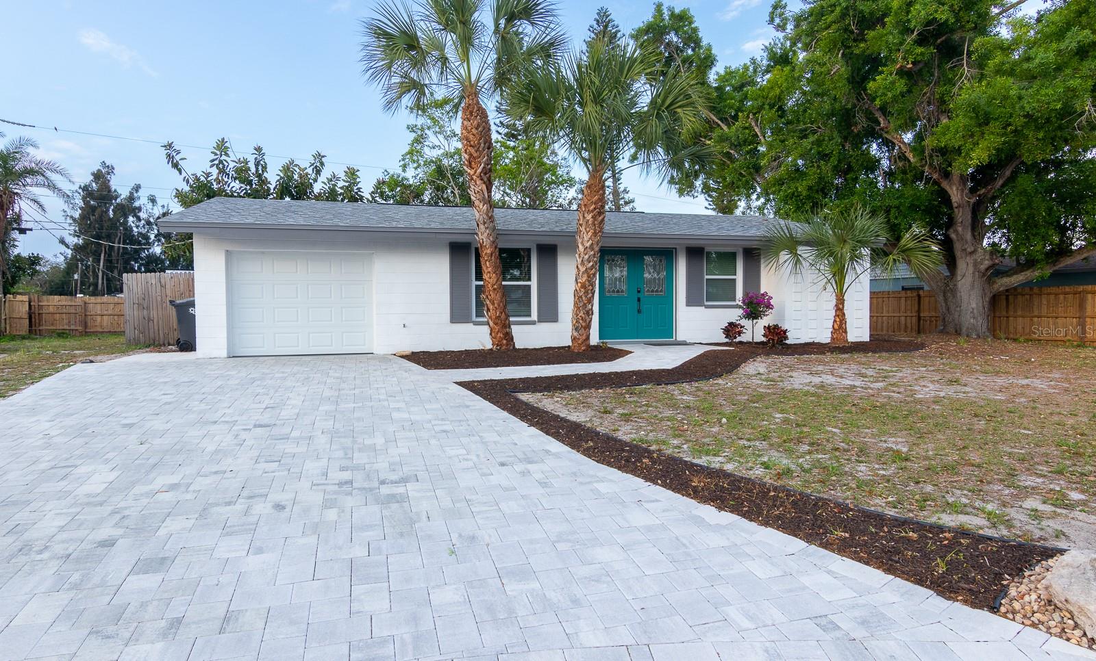 420 ARCHIBALD AVE, SARASOTA, FL, 34243