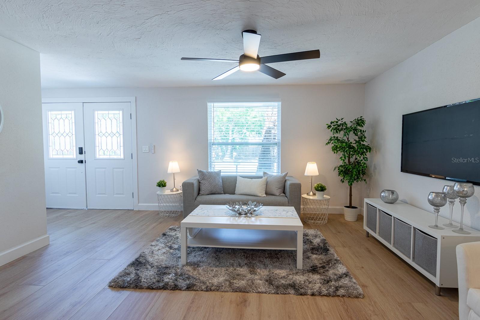 420 ARCHIBALD AVE, SARASOTA, FL, 34243