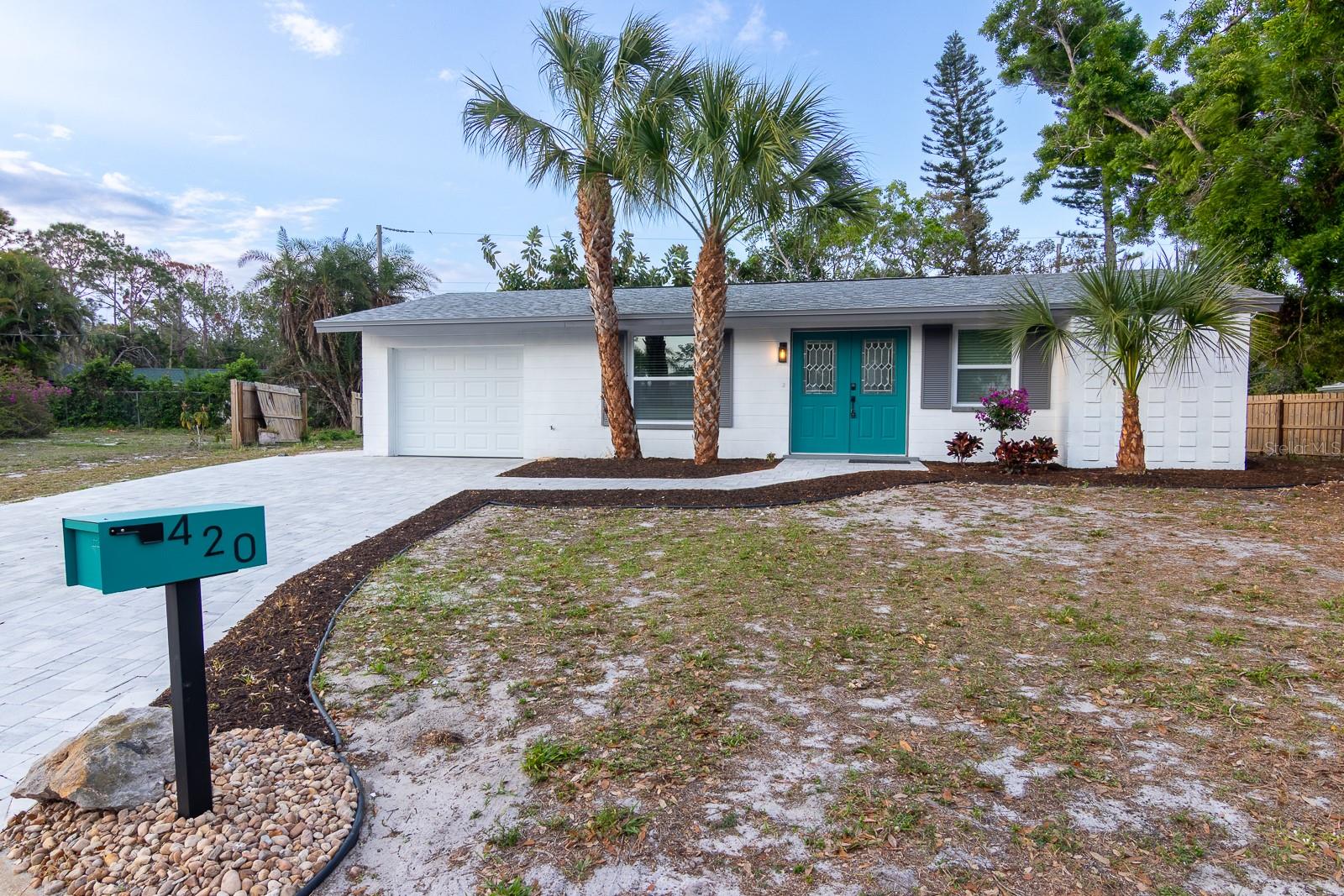 420 ARCHIBALD AVE, SARASOTA, FL, 34243