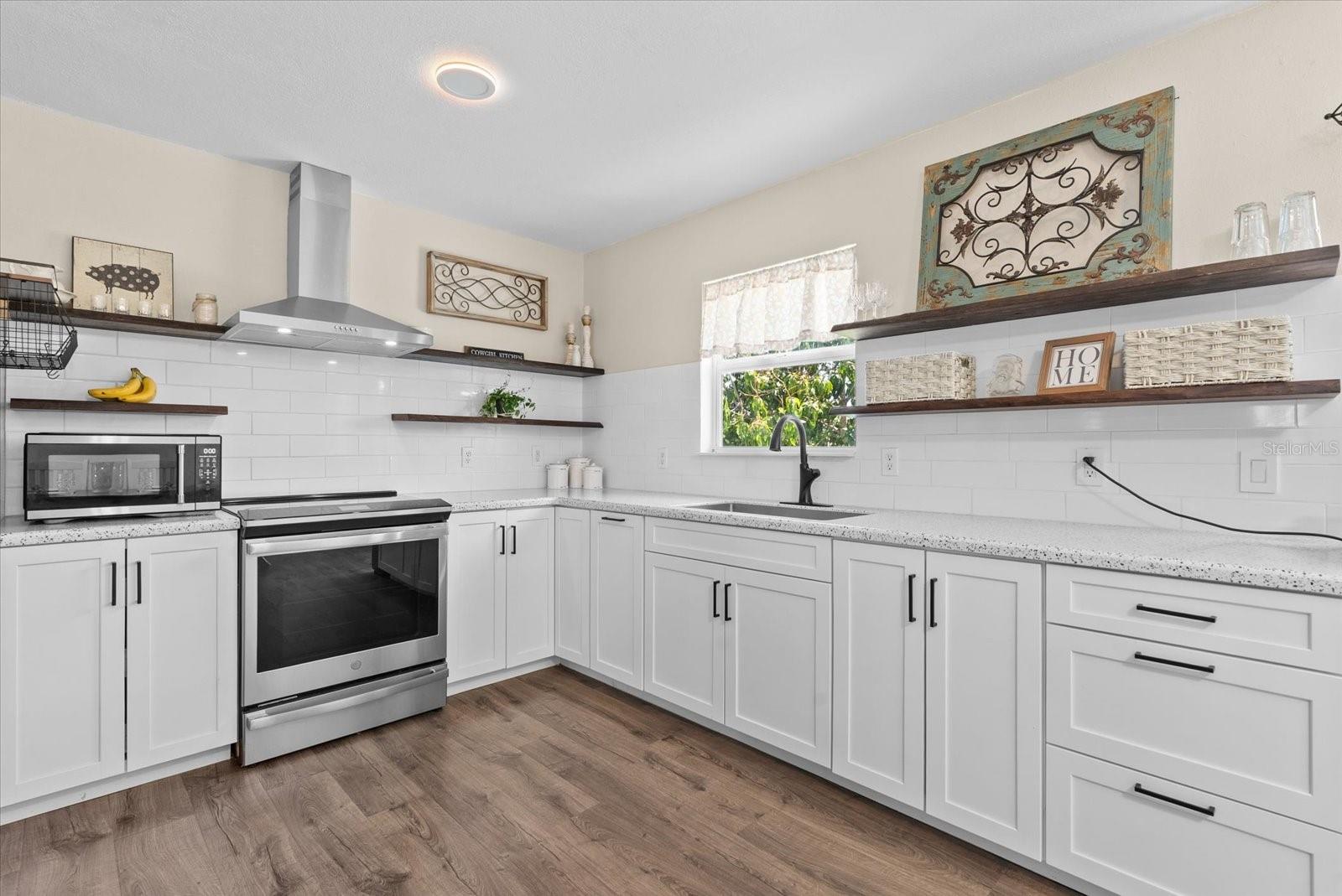 2600 CHARLENE ST, PUNTA GORDA, FL, 33950