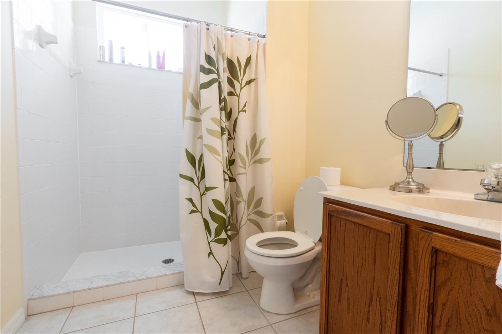 Walk in shower 3rd bathroom