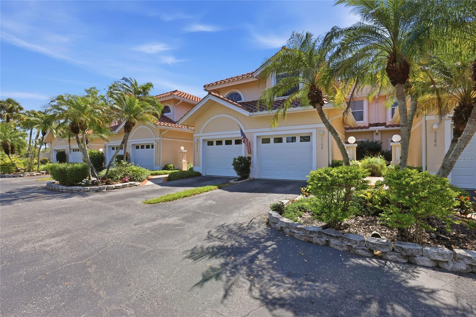5588 GOLF POINTE DR #1, SARASOTA, FL, 34243