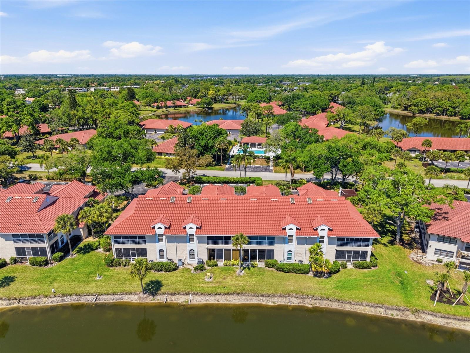 5588 GOLF POINTE DR #1, SARASOTA, FL, 34243