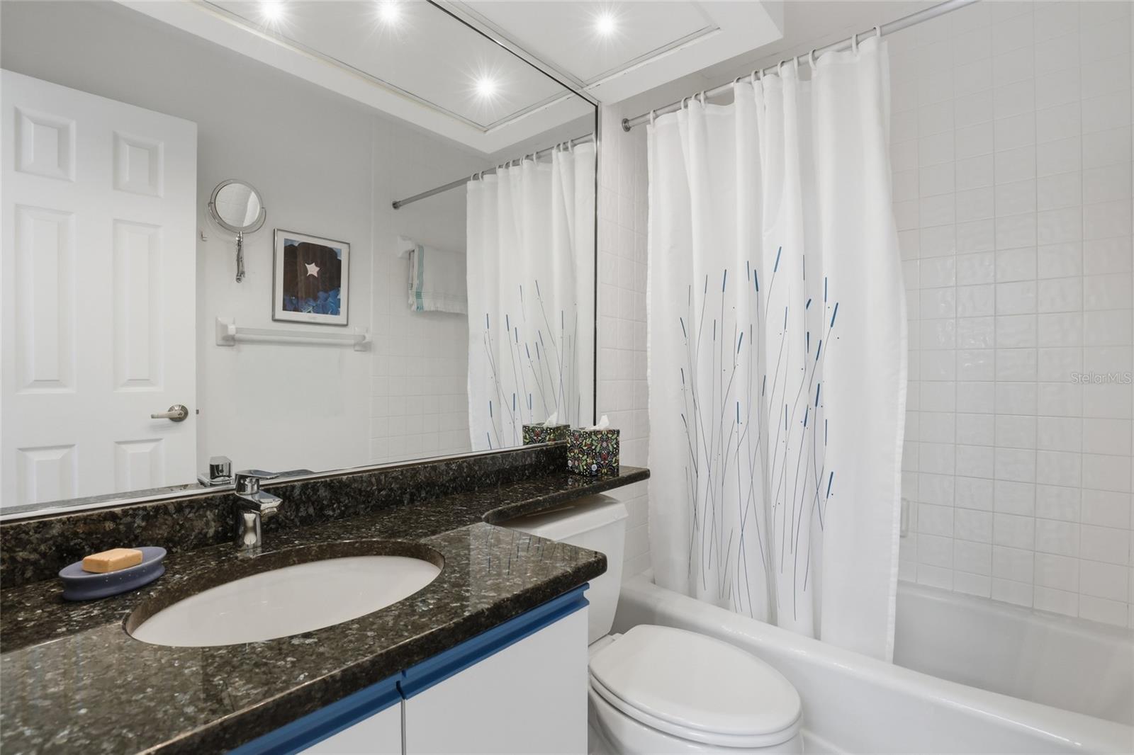 5588 GOLF POINTE DR #1, SARASOTA, FL, 34243