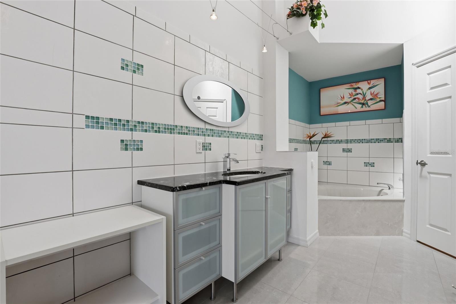 5588 GOLF POINTE DR #1, SARASOTA, FL, 34243