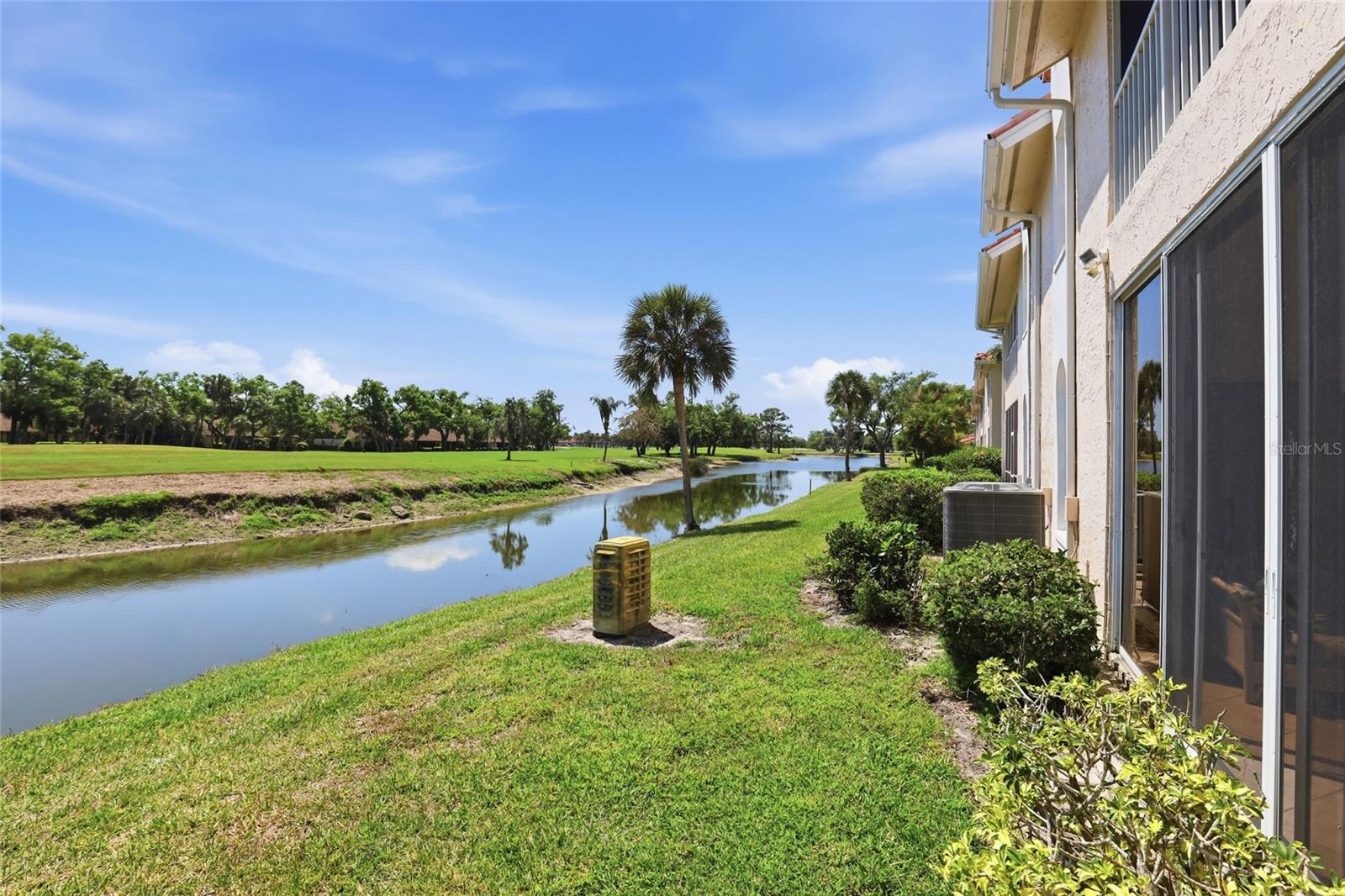 5588 GOLF POINTE DR #1, SARASOTA, FL, 34243