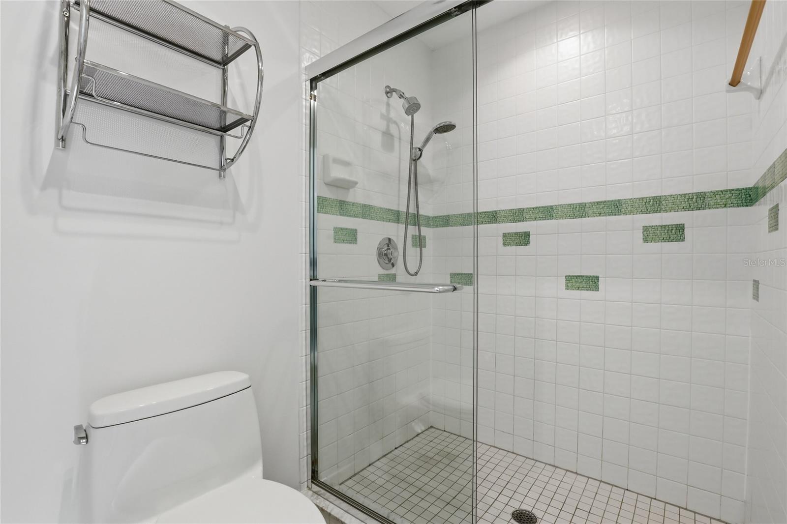 5588 GOLF POINTE DR #1, SARASOTA, FL, 34243