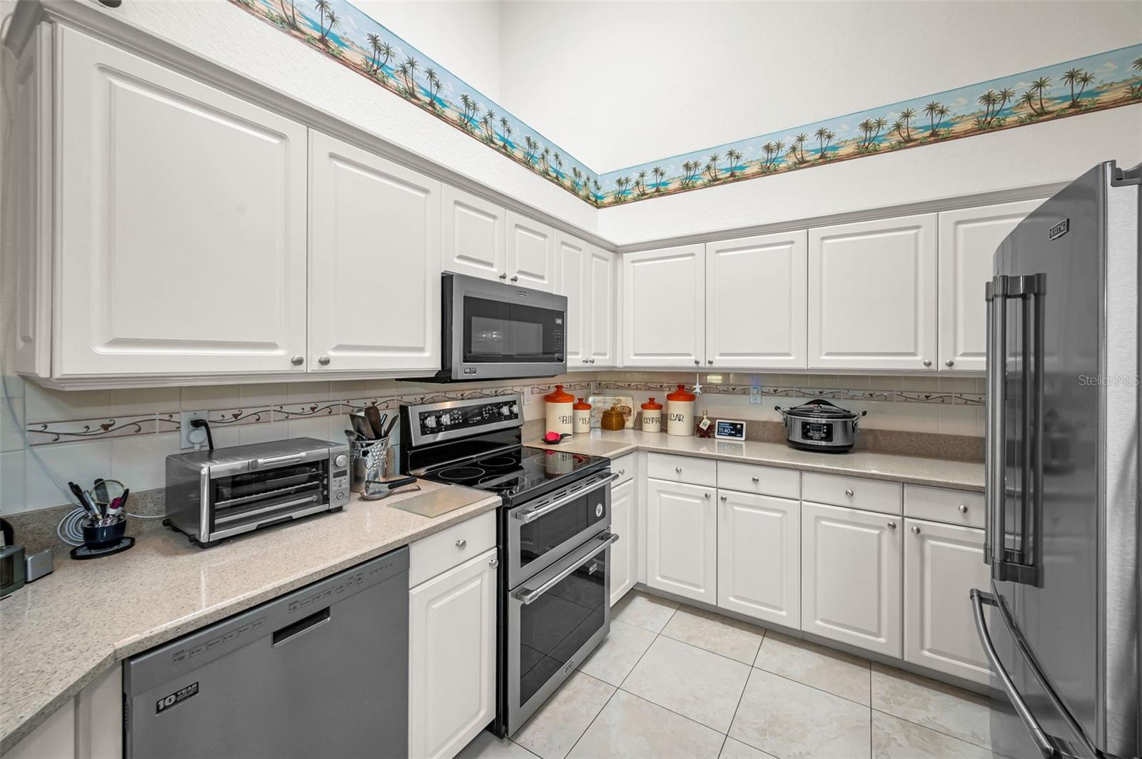 1185 ROYAL BLVD, PALM HARBOR, FL, 34684