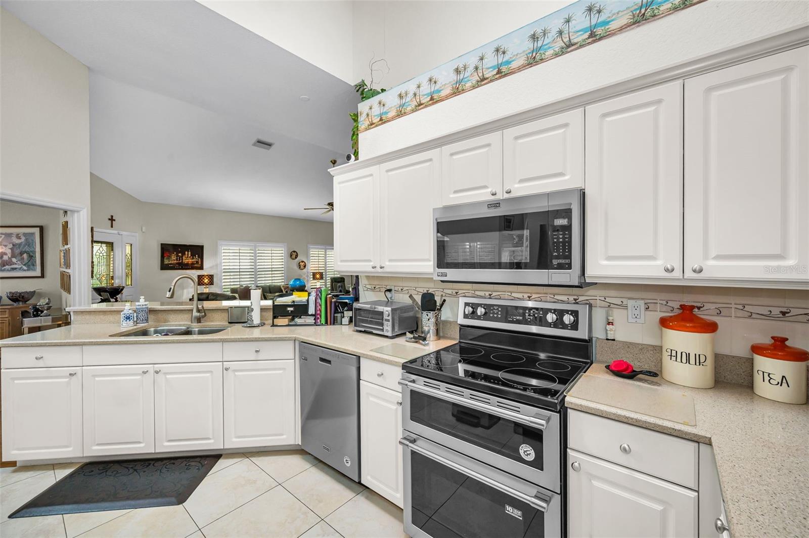 1185 ROYAL BLVD, PALM HARBOR, FL, 34684