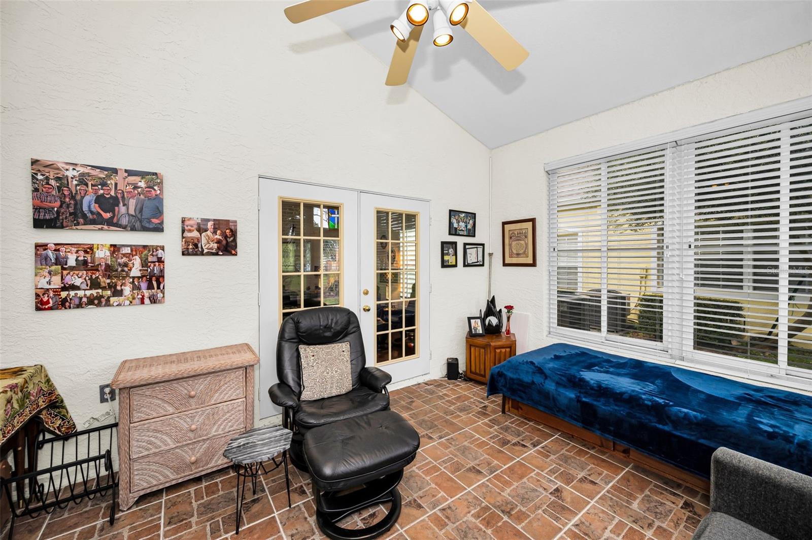 1185 ROYAL BLVD, PALM HARBOR, FL, 34684